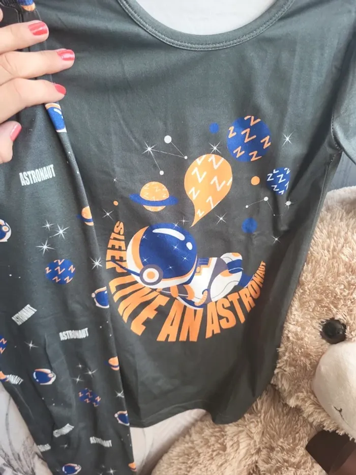 Pyjama astronaute - photo numéro 3