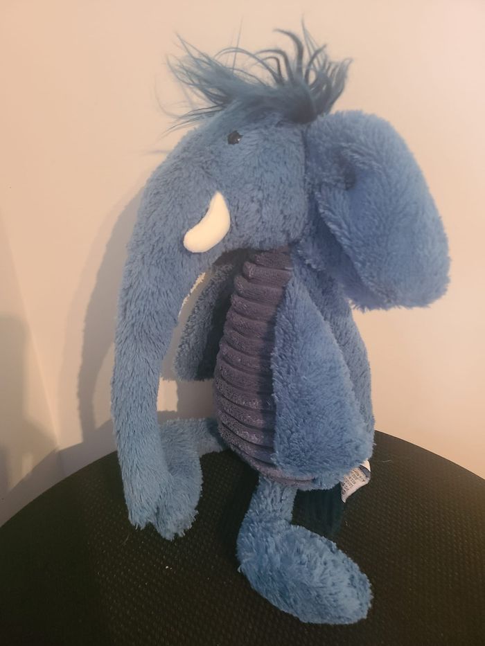 Jellycat Alfred Elephant - Blue Cordy Elephant - SnaggleBaggle - photo numéro 4