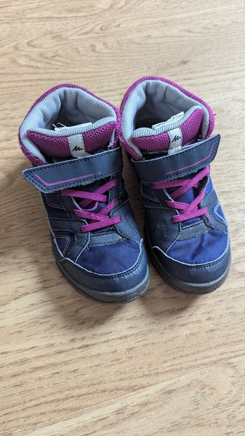 Chaussures de randonnée Quechua (Decathlon) - Taille 34 lol