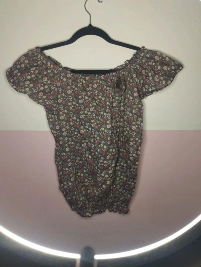 Blouse  femme motif fleuri  taille 42