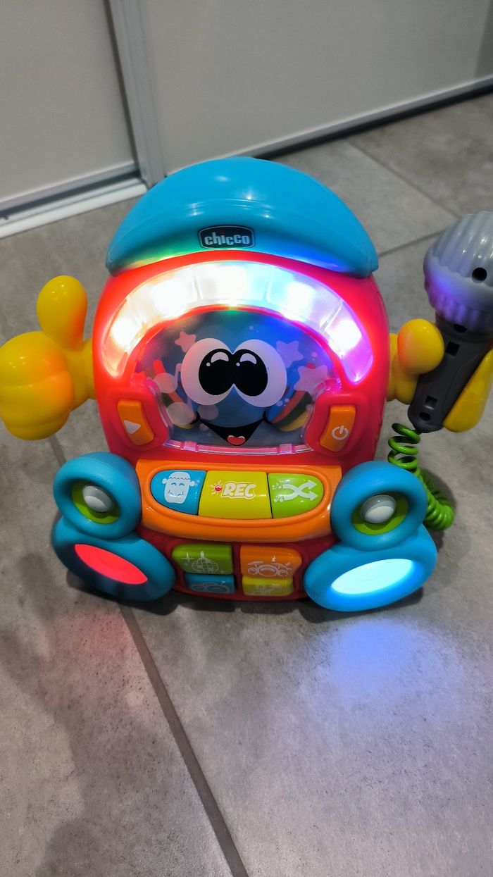 Dj karaoké Chicco - photo numéro 2