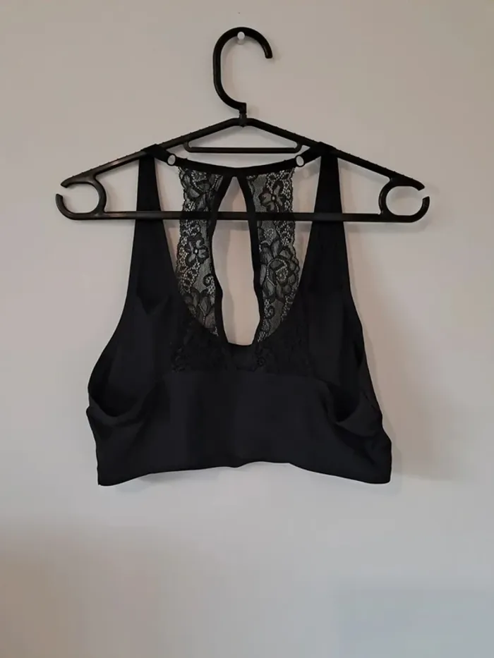 Brassiere noir taille M - photo numéro 2