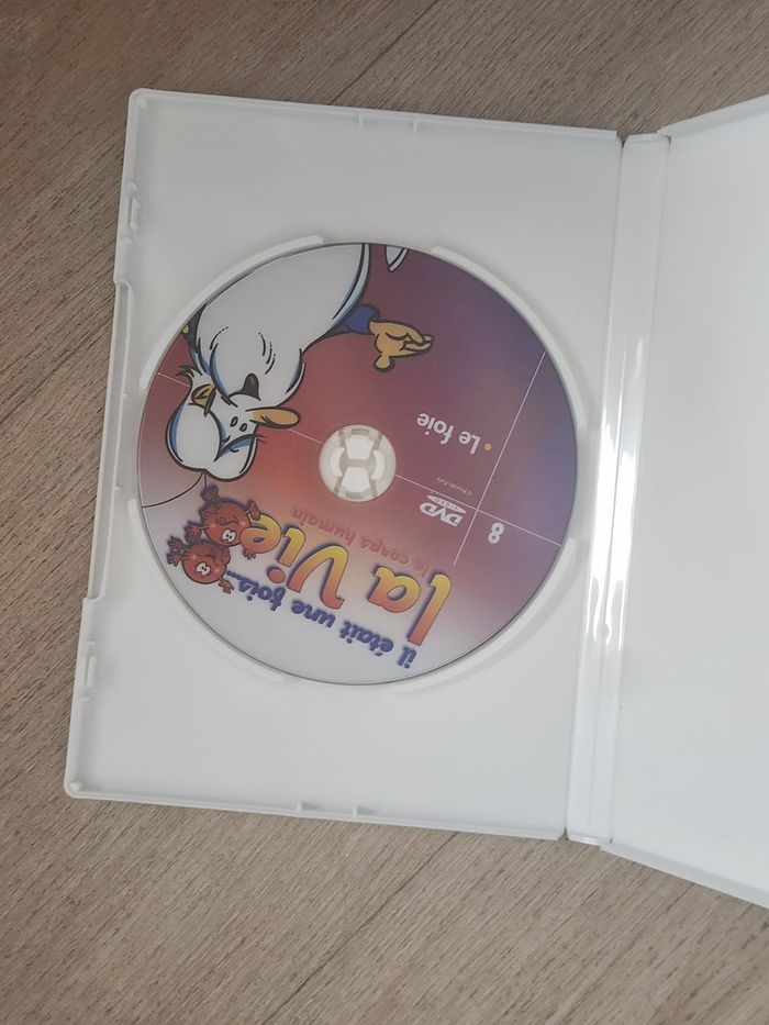 DVD + Album - Il était une fois la vie. - photo numéro 6