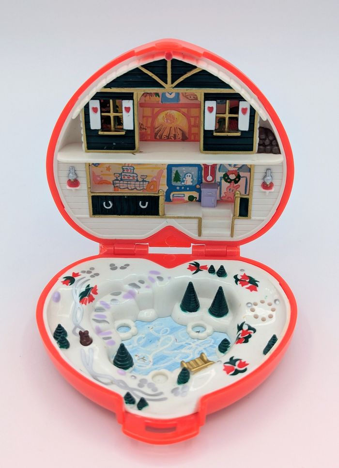 Polly Pocket Christmas Bluebird  1989