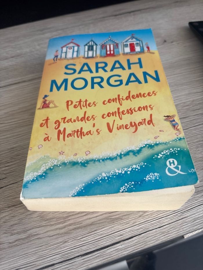 Petites confidences et grandes confessions à Martha’s Vineyard - Sarah Morgan - photo numéro 1