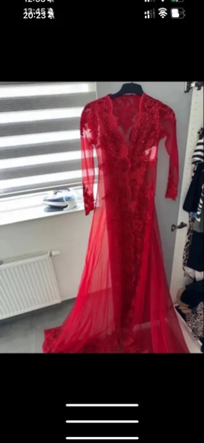 Caftan taille xs a mettre sur une autre robe - photo numéro 8