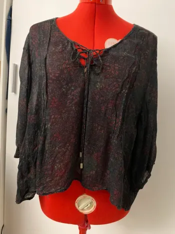 Blouse fleurie manches trois quarts Mango