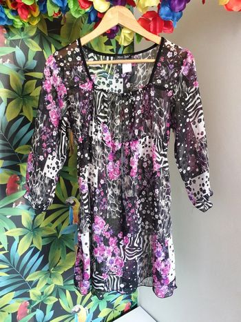 Tunique transparente