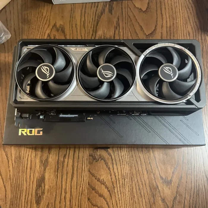 GeForce-RTX-5080. - photo numéro 3