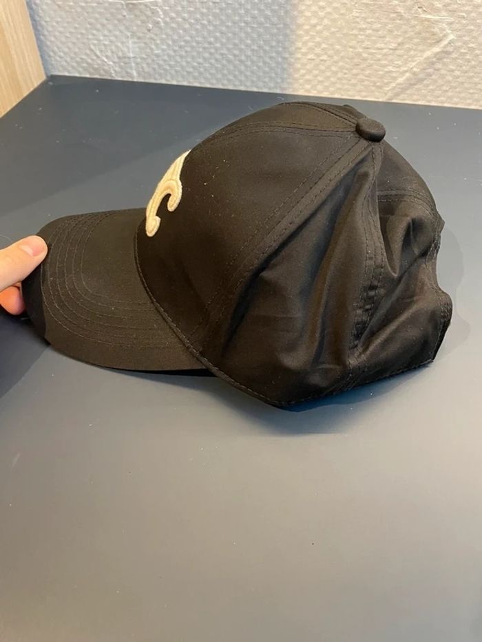 Casquette Celine - photo numéro 3