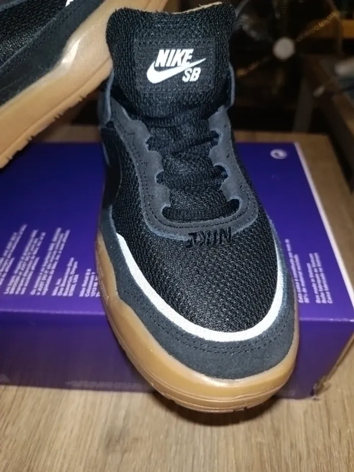 Nike SB day one 37,5 - photo numéro 3
