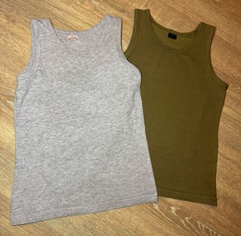 Lot de 2 débardeurs ..