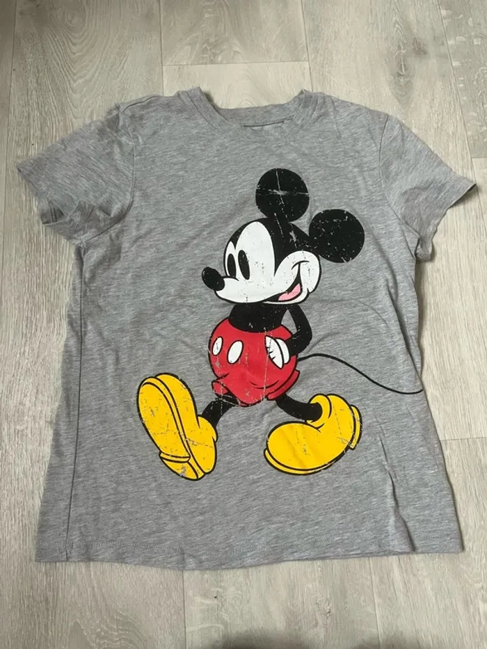 TEE shirt Mickey Disney 12-13 ans gris été