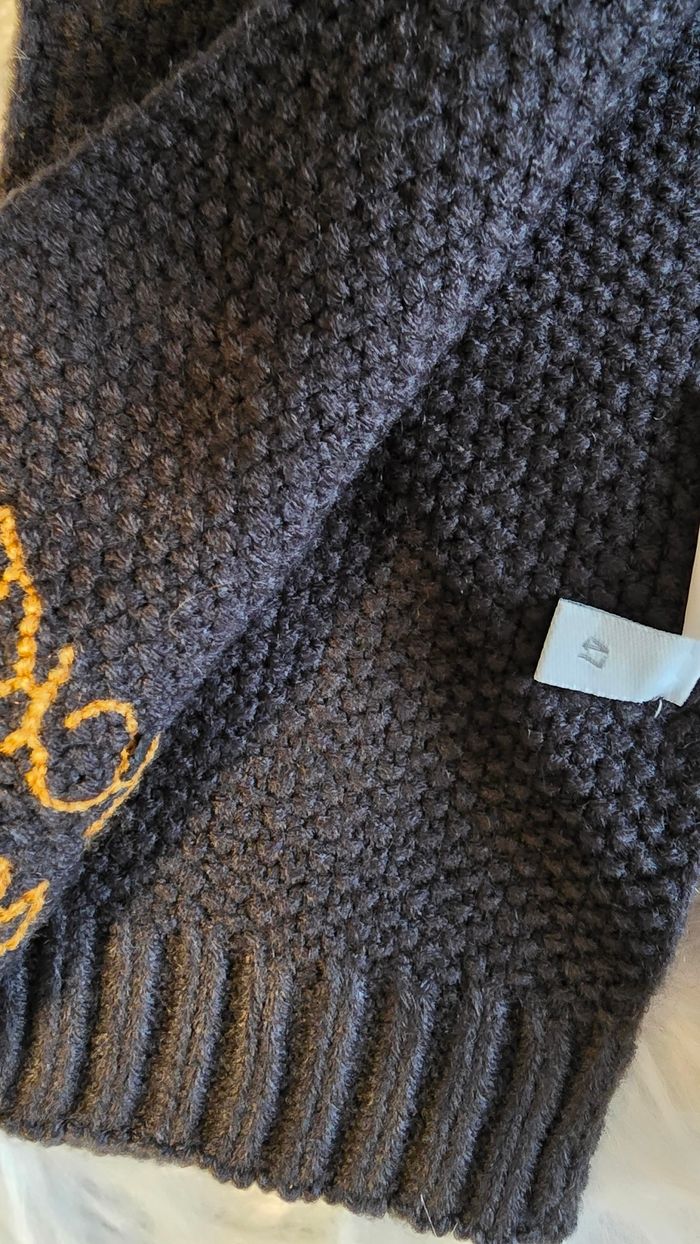 NEUF(NON PORTÉ)🏷💙😍🤩superbe  ensemble bonnet , écharpe 12 mois garçon💙💙💙 - photo numéro 2