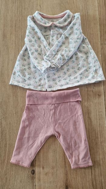 Robe et legging bébé fille 1 mois