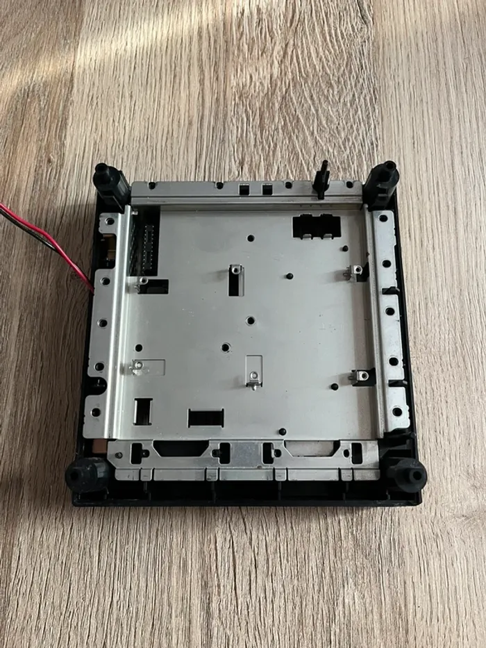 Coque inférieure GameCube - photo numéro 2
