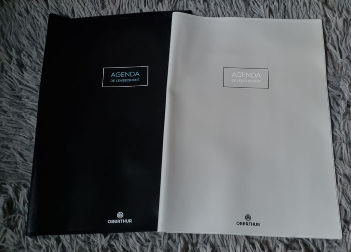 Lot 2 protèges cahier Oberthur