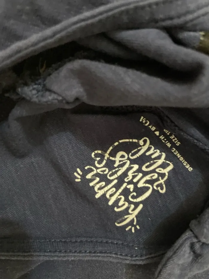 Lot de 4 t-shirts à manches courtes Taille 5 ans - photo numéro 9