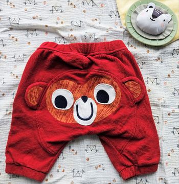 Pantalon rouge imprimé au dos - 3 mois DPAM