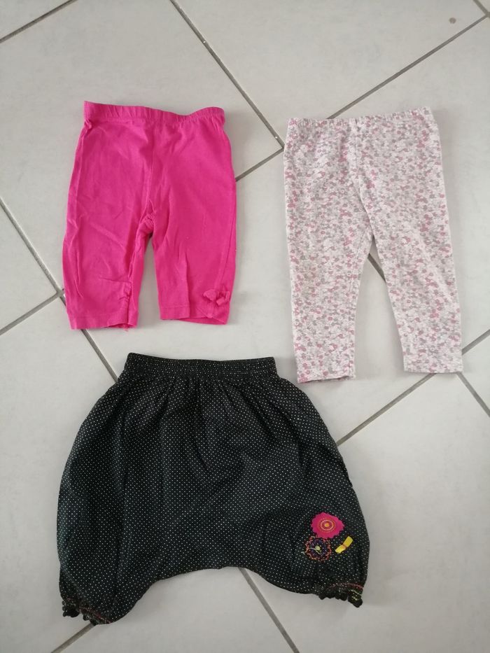 Lot de 3 pantalons fille 18 mois rose noir fleurs