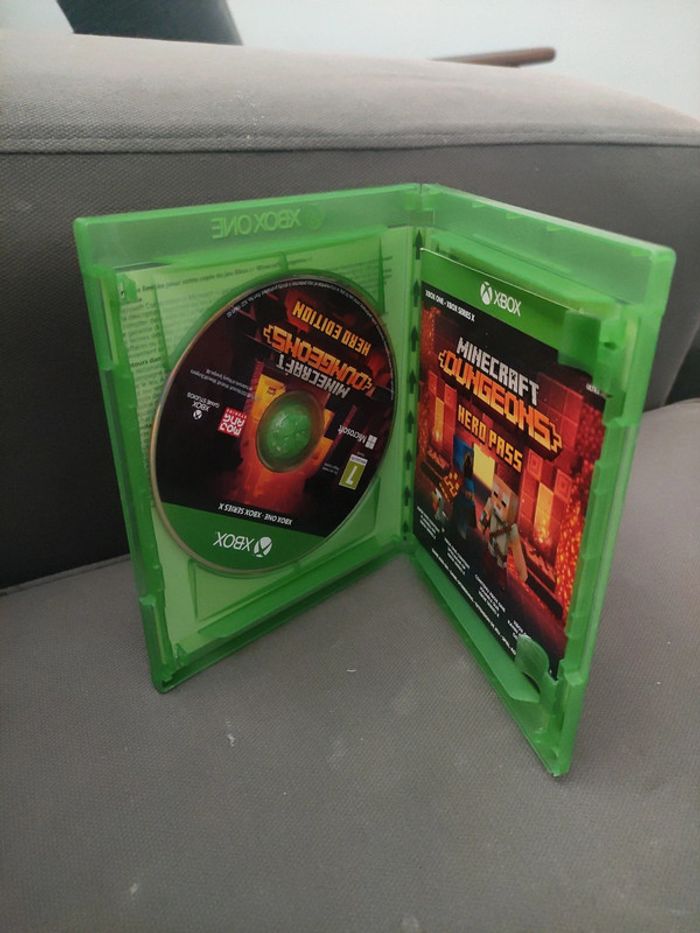 Minecraft dungeons Xbox one - photo numéro 2