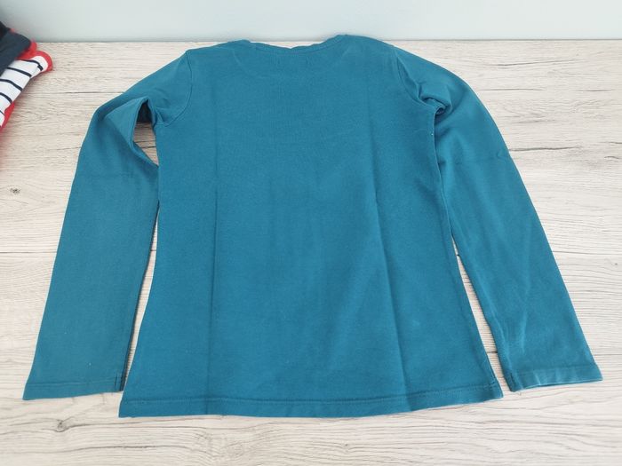 Tee-shirt manches longues fille 8 ans - photo numéro 2