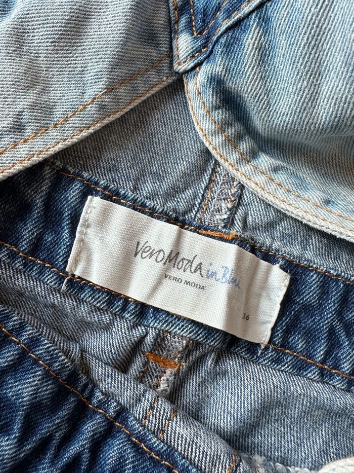 Robe en jean bleu clair effet salopette taille 36 comme neuve - photo numéro 3