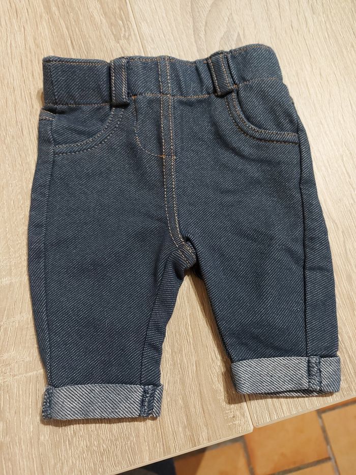 Ensemble fille 1 mois - photo numéro 2