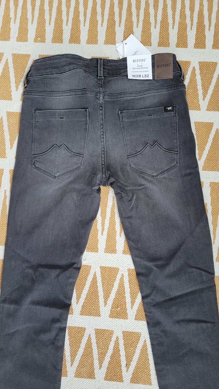 Jean skinny 36 - photo numéro 5