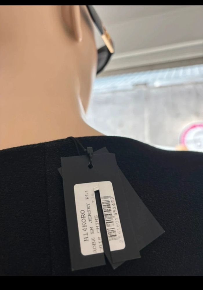 Robe noire MAJE neuve avec étiquette – Taille S – Élégante et moderne - photo numéro 7