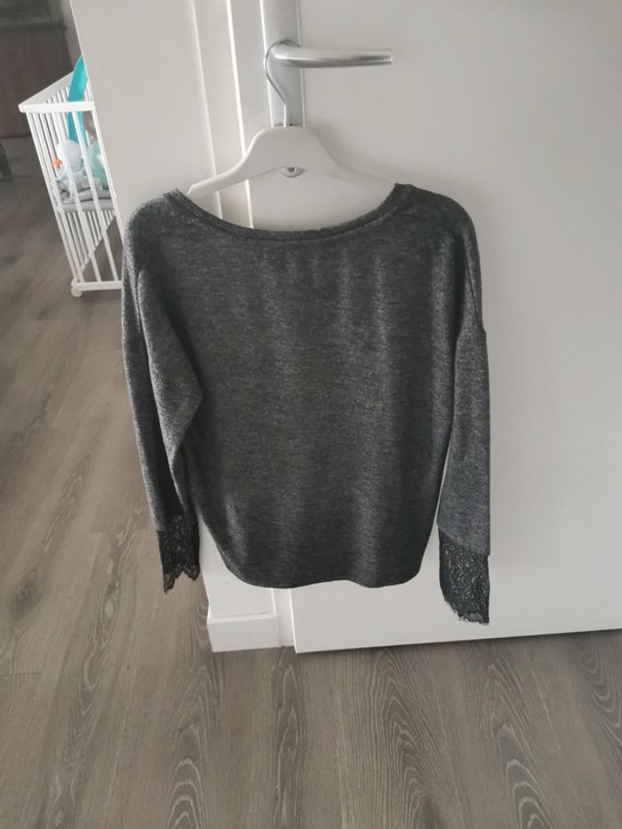Pull gris - photo numéro 5