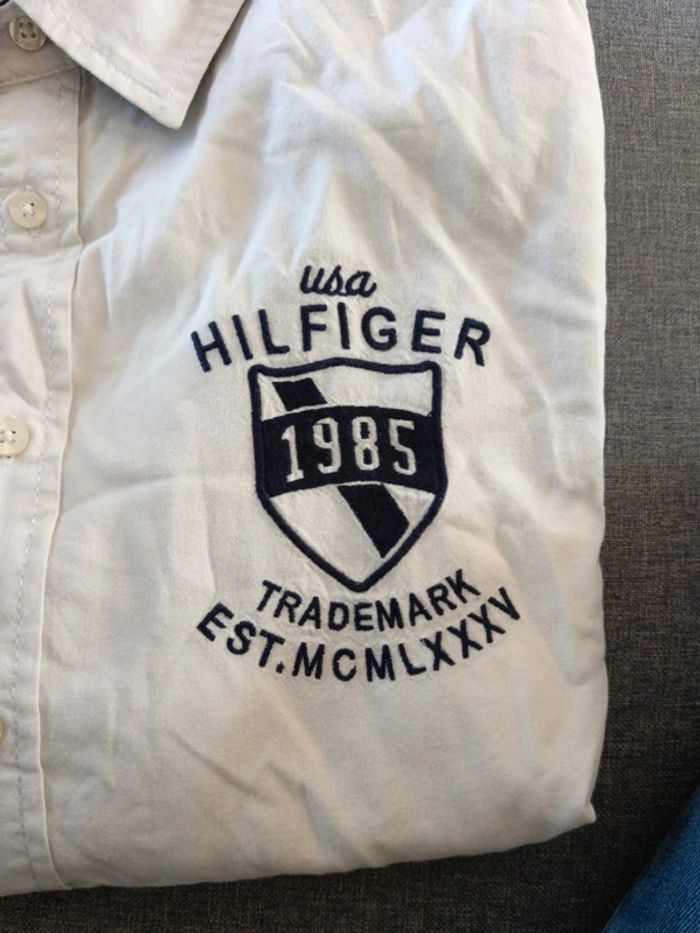 C53 chemise blanc Tommy Hilfiger 16-18 ans - photo numéro 3