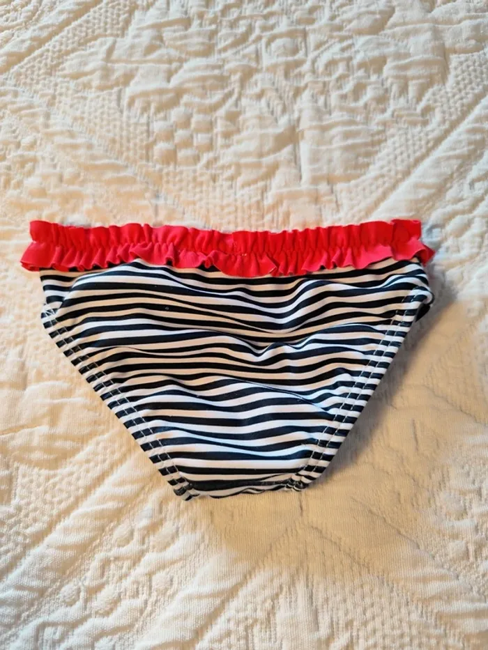 Culotte de bain Kiabi 6 mois - photo numéro 2