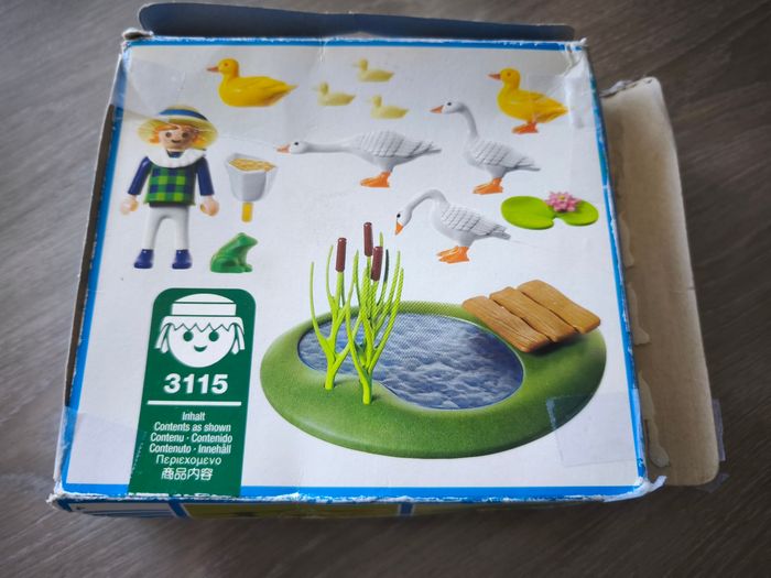 Playmobil 3115 Fillette avec canards et oies - photo numéro 2