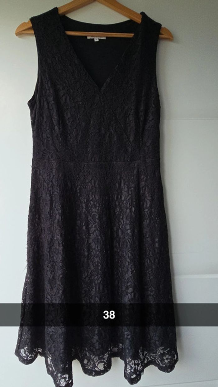Robe à dentelle noir