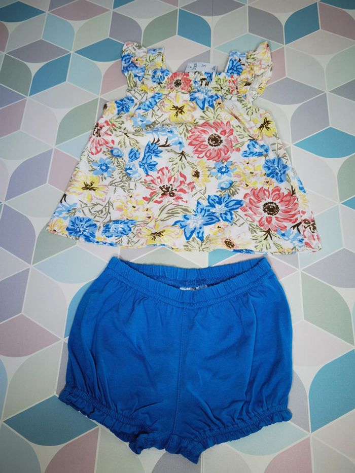 D3859 - ensemble fille 12 mois