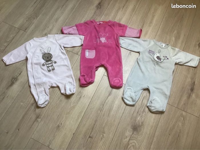 Lot 5 pyjamas velours fille 3m - photo numéro 5