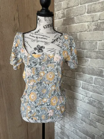 Blouse manche courte taille M