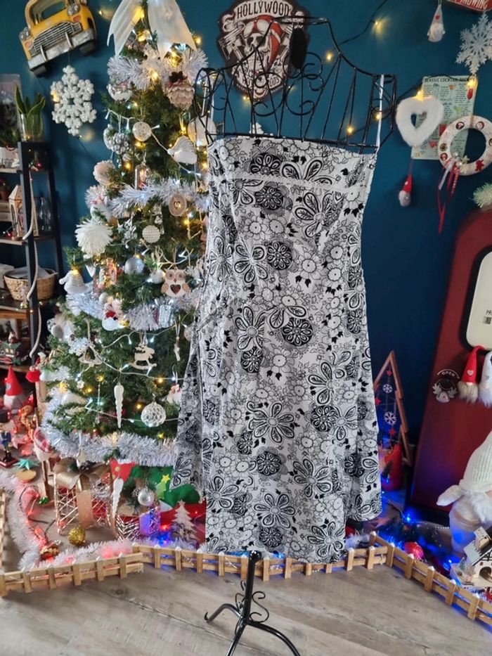 Robe femme - photo numéro 2