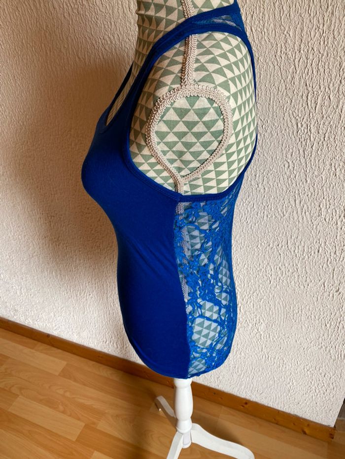 Débardeur dentelle bleu - photo numéro 3
