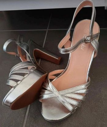 Talons ouverts argenté