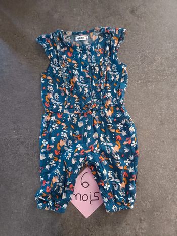Combinaison bleue fleurie 6 mois