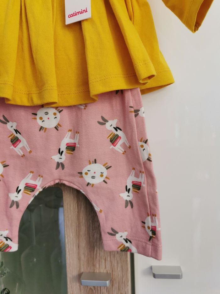 Ensemble Catimini neuf 1 mois - photo numéro 2