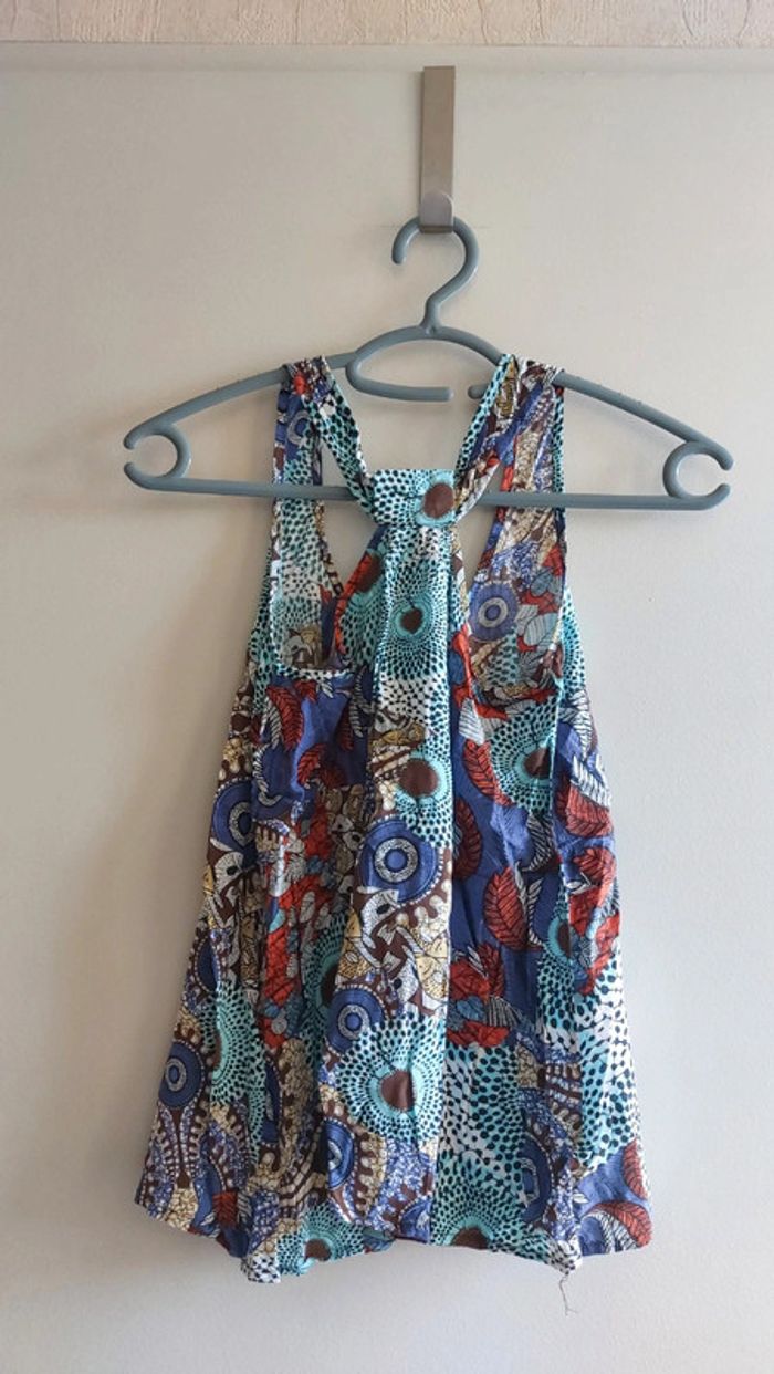 Top taille XS ou 34 - photo numéro 3