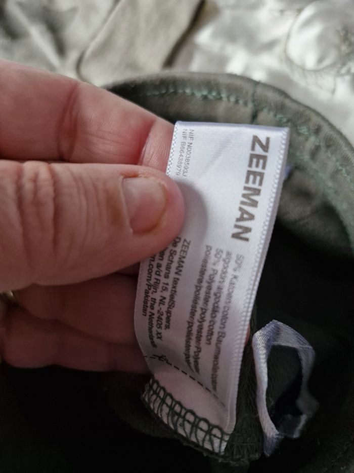 Très beau pantalon cargo taille  élastique - photo numéro 8