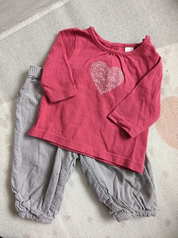 Ensemble Obaïbi tee-shirt et pantalon velours