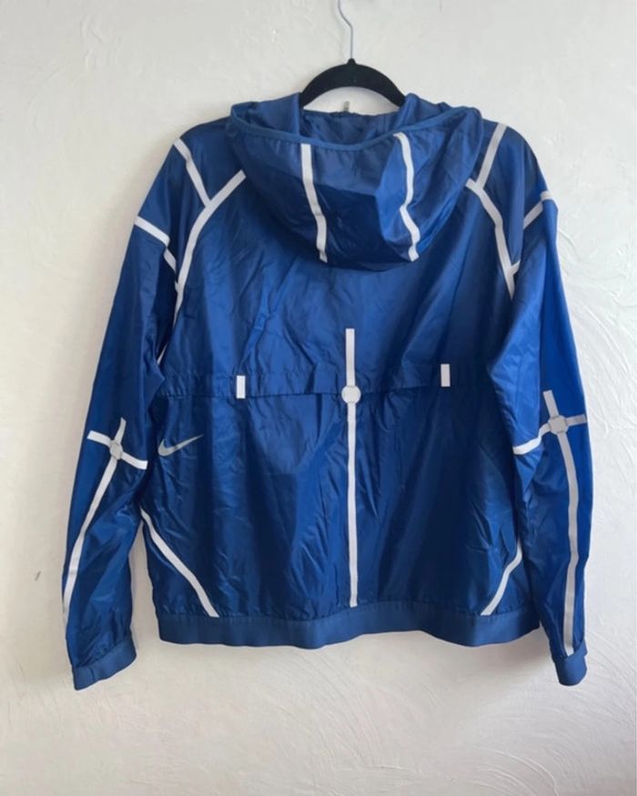 Veste Nike - photo numéro 3