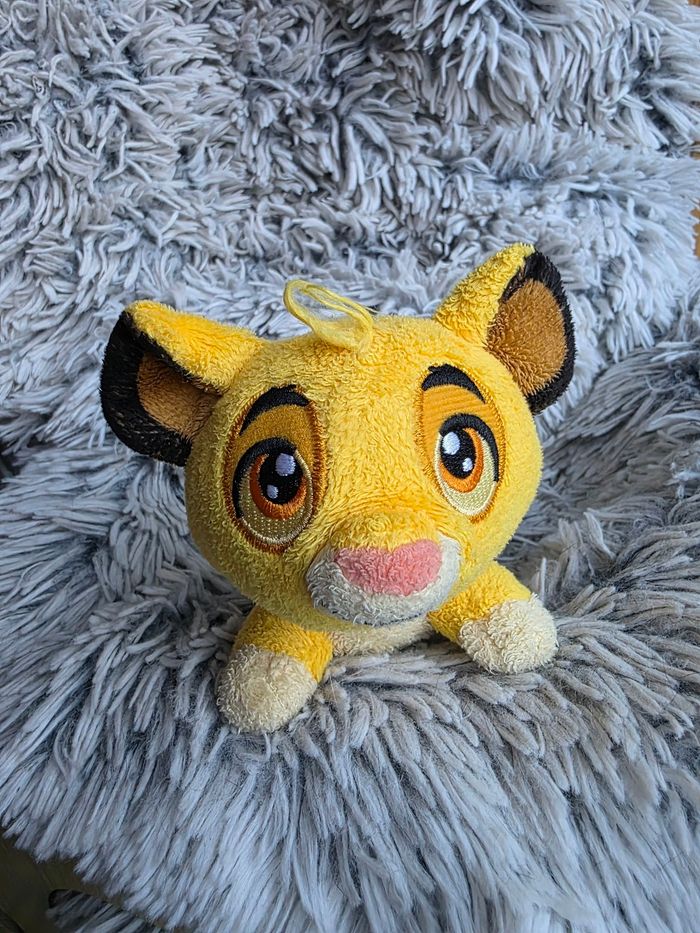 Peluche natif disney simba - le roi lion disneyland paris - disney store