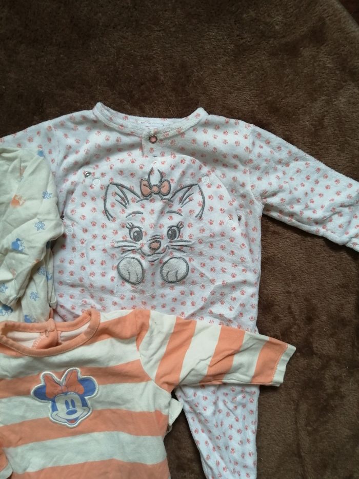 Lot 3 pyjamas 3 mois - photo numéro 2