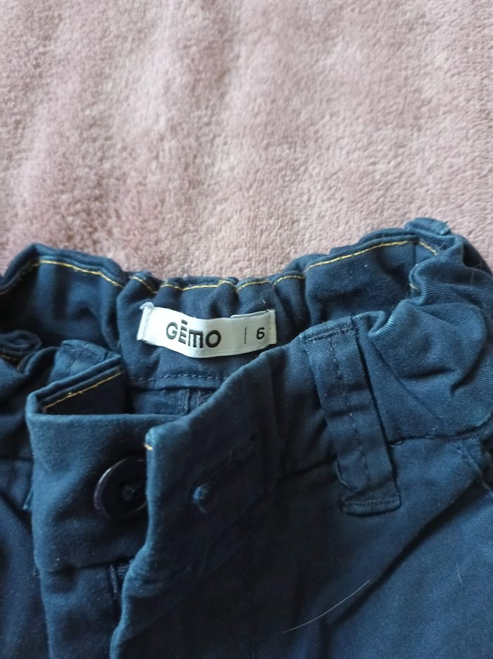 Short bleu marine - Taille 6 ans - photo numéro 2